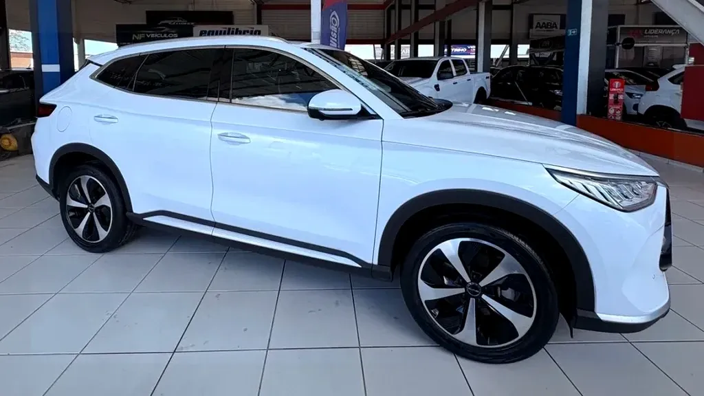 Foto de um byd song plus