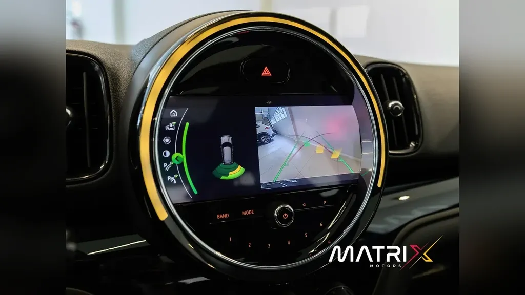 Mini Cooper SE - Imagem 12