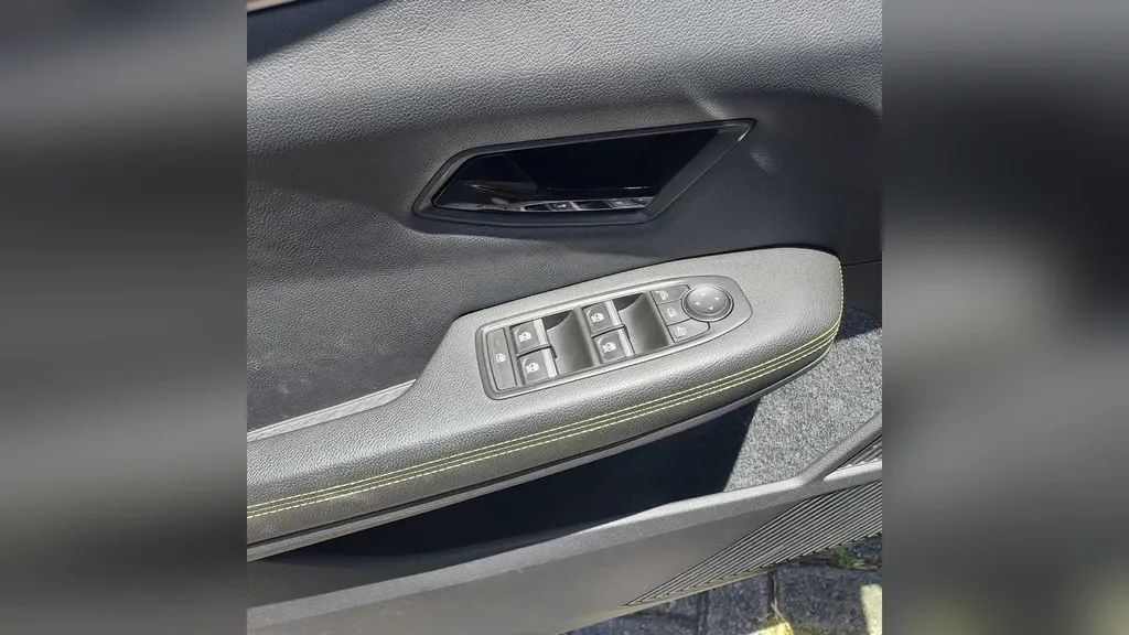 Renault Megane E-tech Electric - Imagem 10