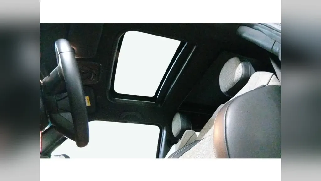 Mini Cooper SE - Imagem 11