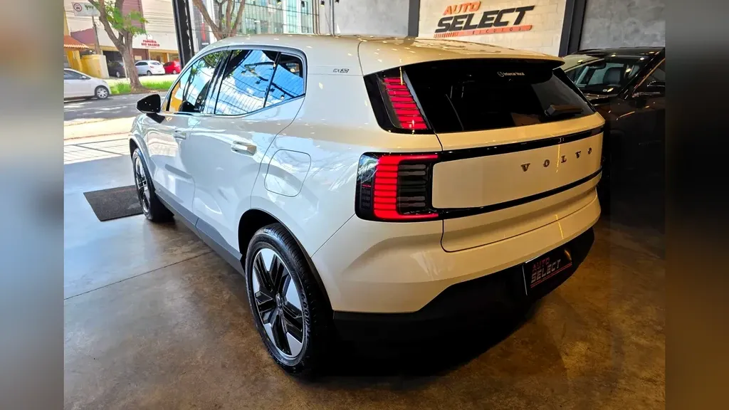 Volvo EX30 - Imagem 9