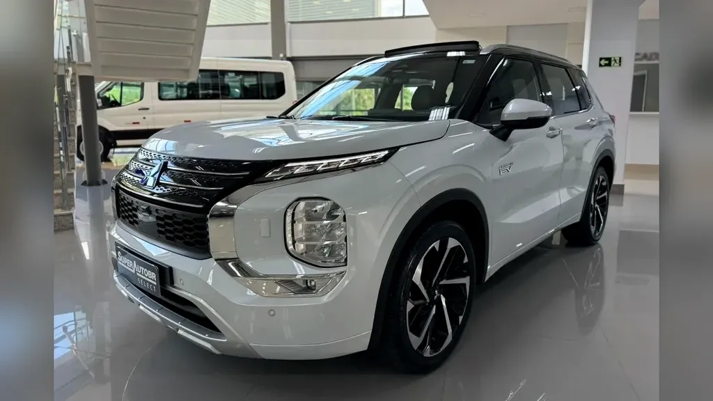 Mitsubishi Outlander - Imagem 3