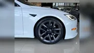 Tesla Model S - Miniatura 10