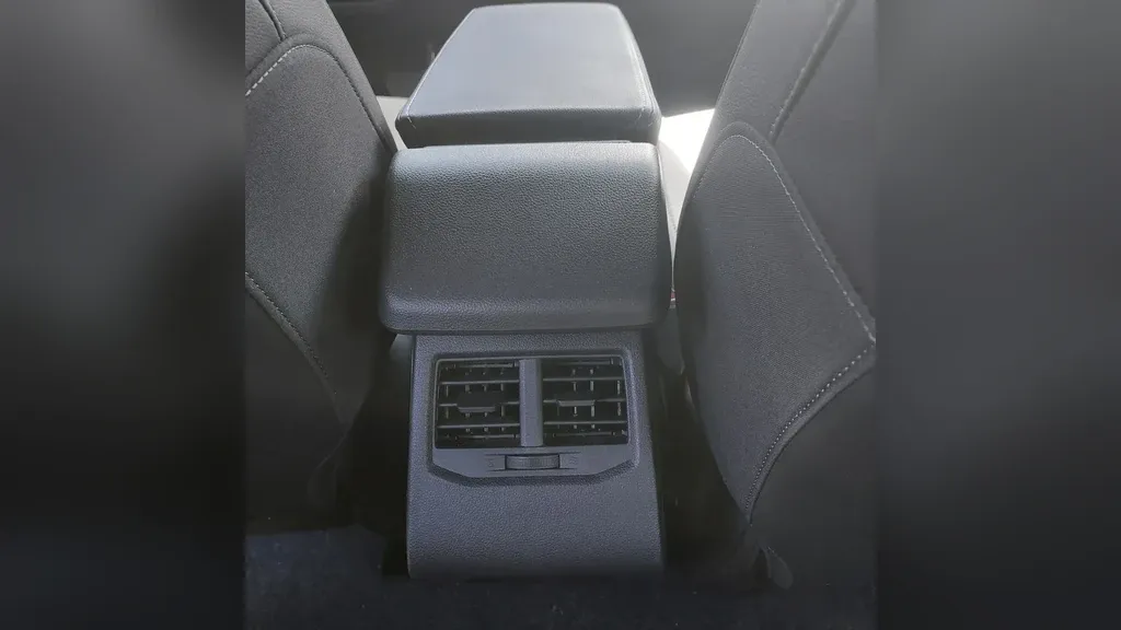 Renault Megane E-tech Electric - Imagem 14