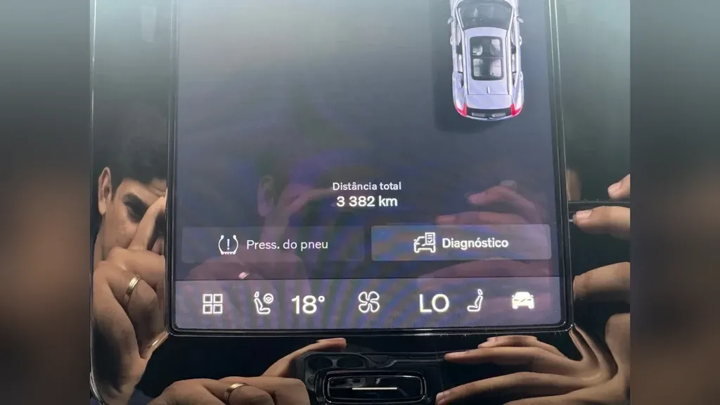 Volvo EX40 - Imagem 20