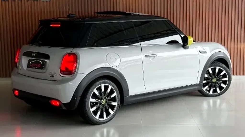 Mini Cooper SE - Imagem 4