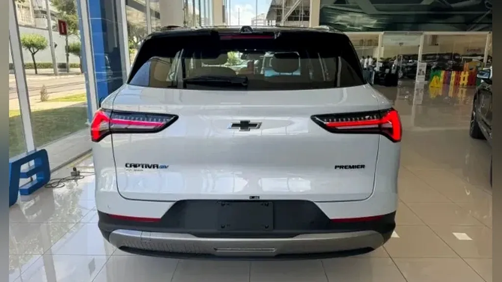 Chevrolet Captiva EV - Imagem 10