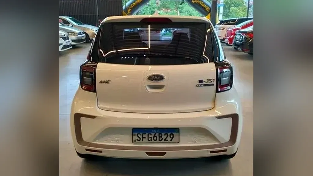 JAC E-JS1 - Imagem 5