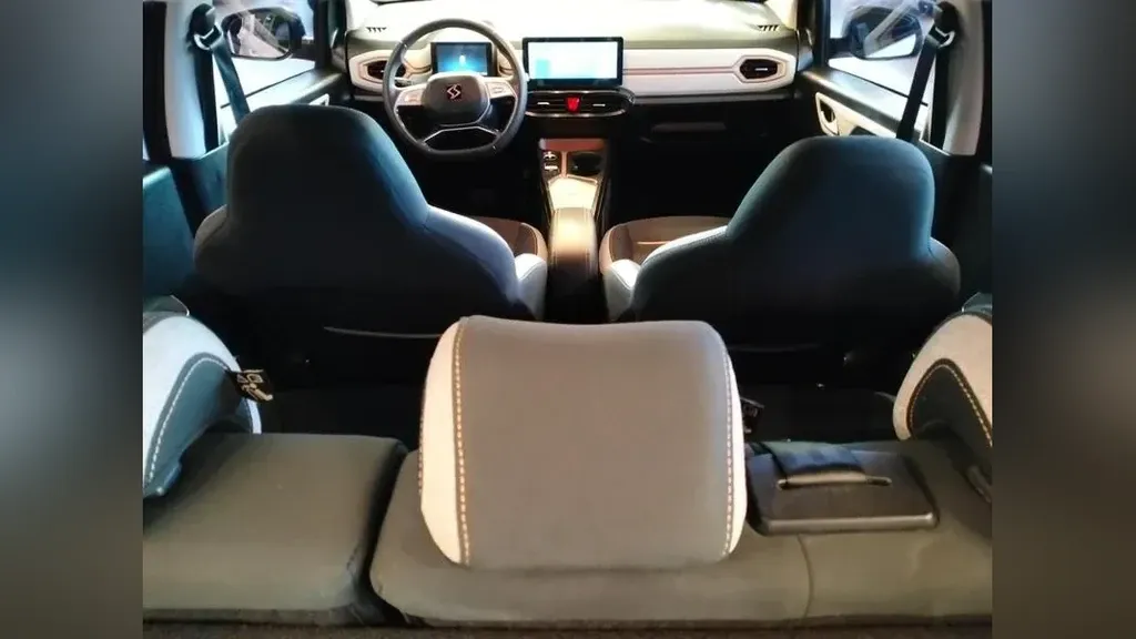 JAC E-JS1 - Imagem 13