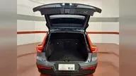 Volvo XC40 Recharge - Miniatura 16