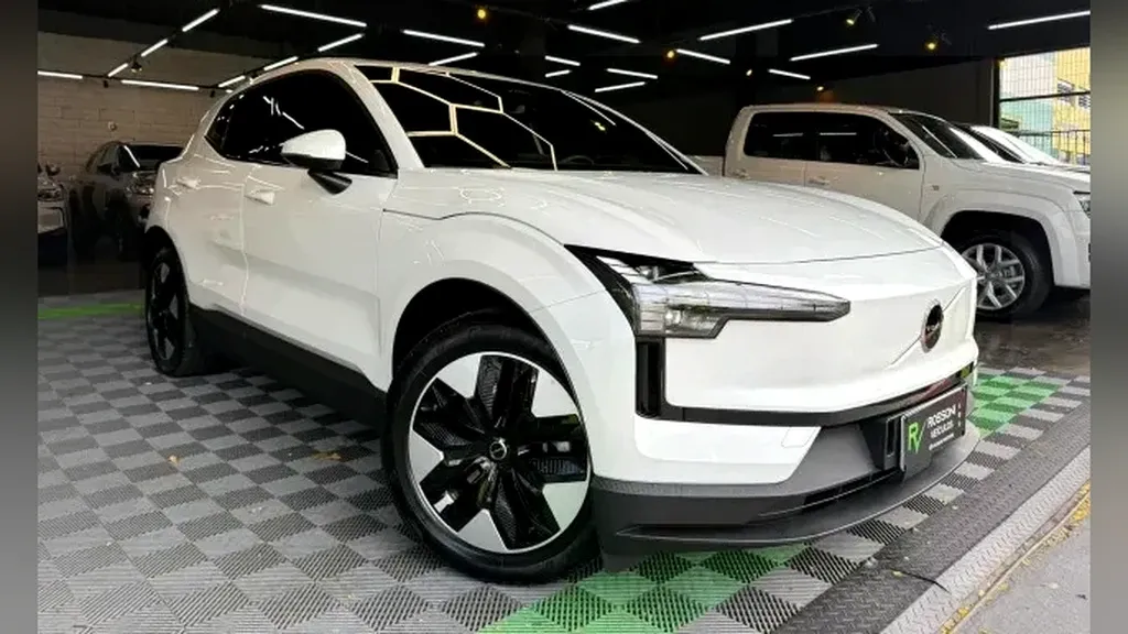 Volvo EX30 - Imagem 5