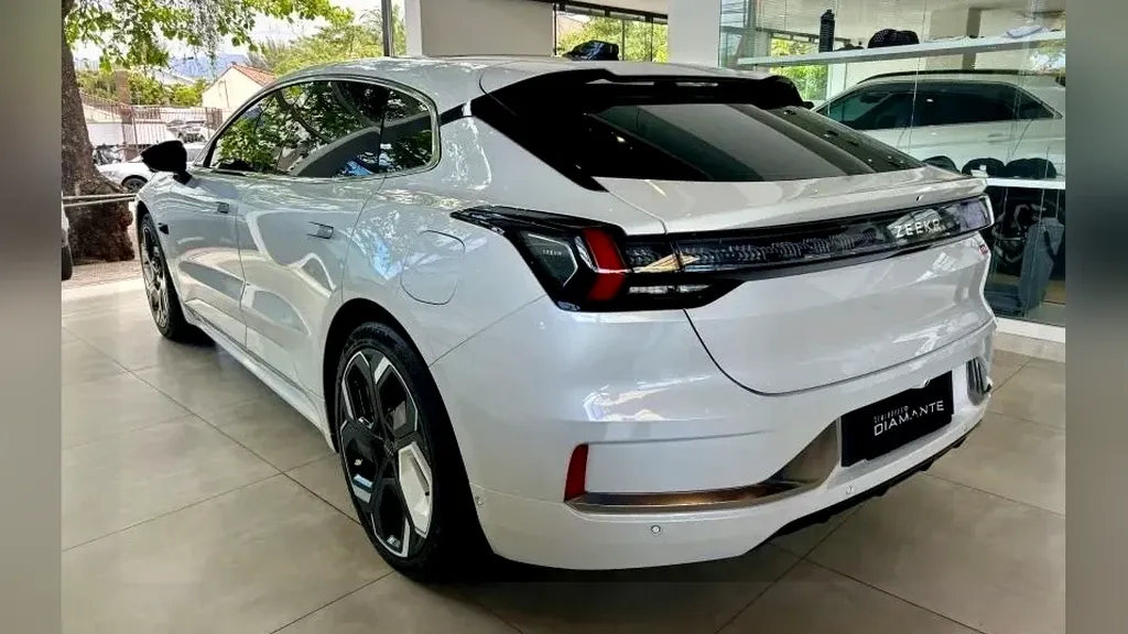 Zeekr 001 - Imagem 7