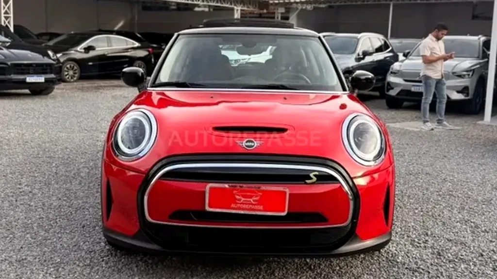 Mini Cooper SE - Imagem 2