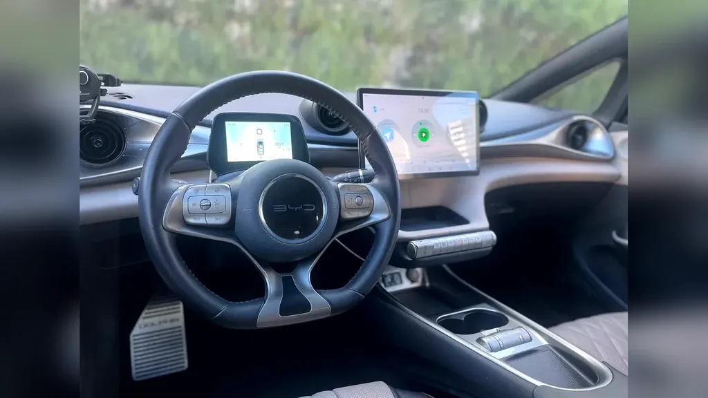 BYD Dolphin - Imagem 11