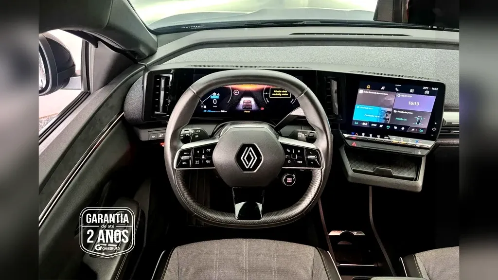 Renault Megane E-tech Electric - Imagem 8