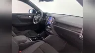 Volvo XC40 Recharge - Miniatura 15