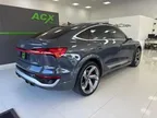 Audi Q8 Sportback E-tron - Miniatura 4