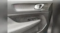 Volvo XC40 Recharge - Miniatura 19