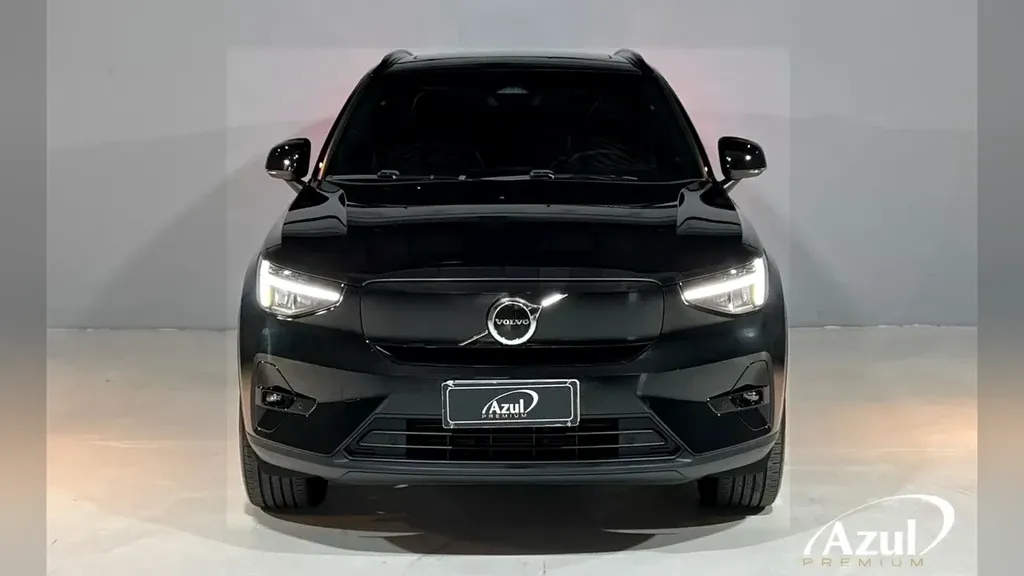 Volvo XC40 Recharge - Imagem 2