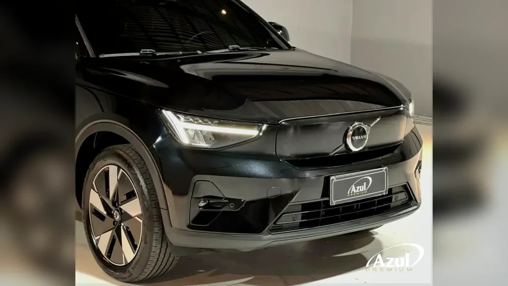 Volvo XC40 Recharge - Imagem 7