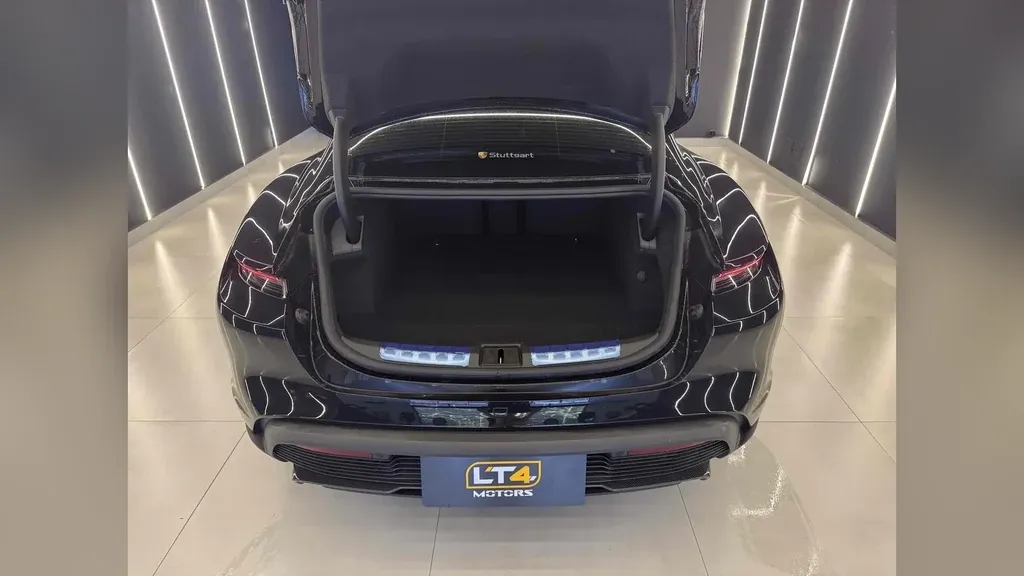 Porsche Taycan - Imagem 9