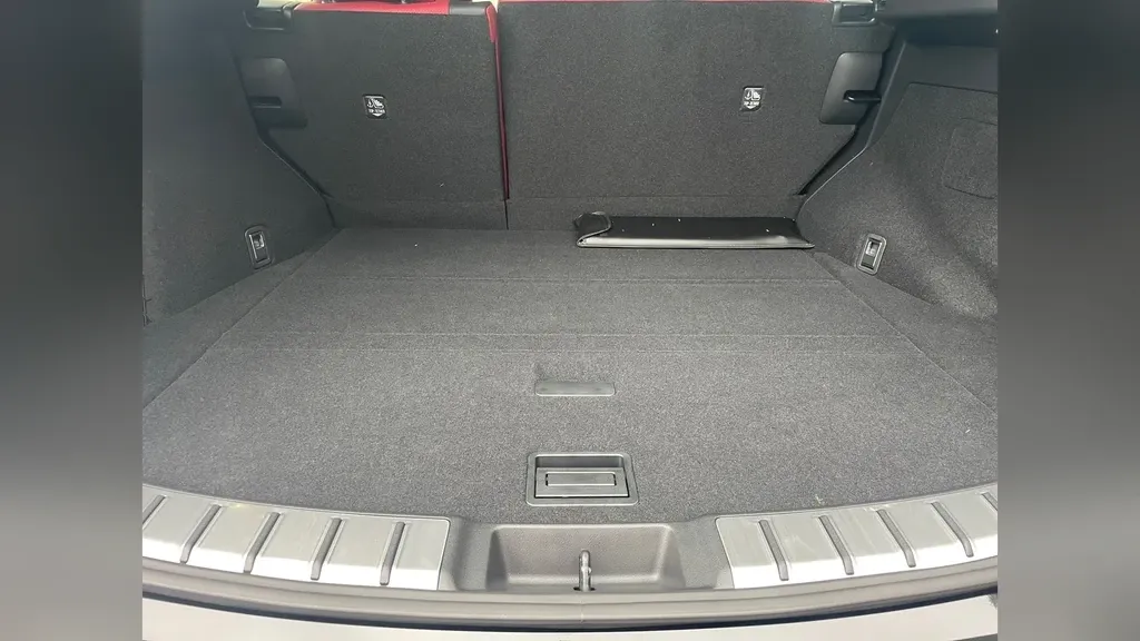 Lexus Nx 450h+ Plug-in Hybrid - Imagem 12