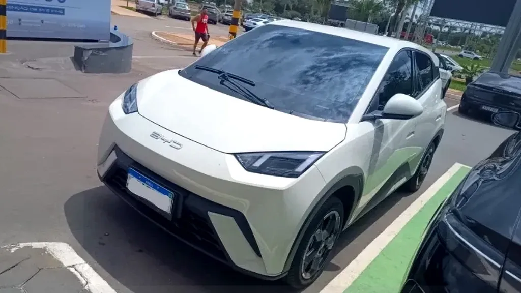 BYD Dolphin Mini - Imagem 2