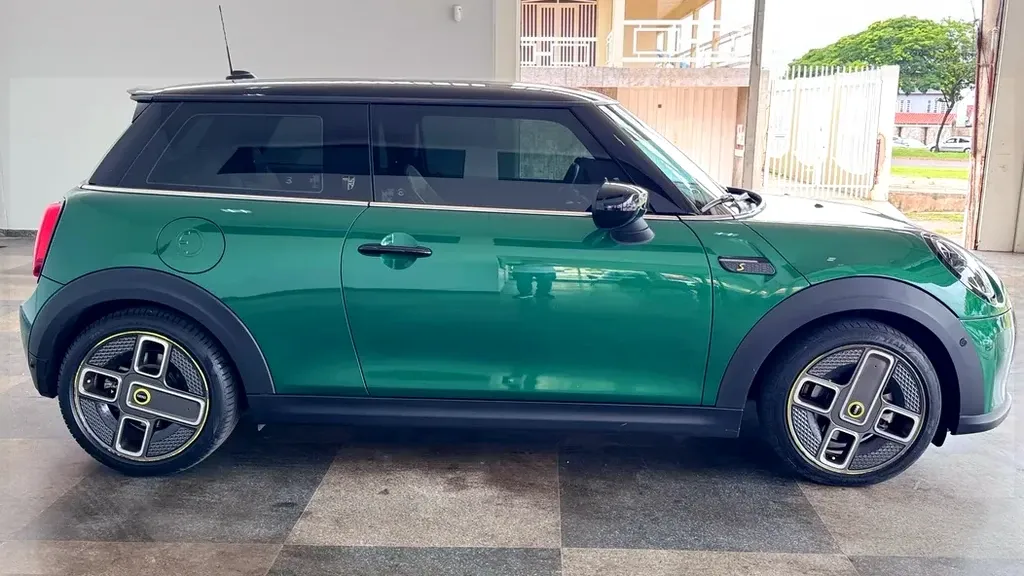 Mini Cooper SE - Imagem 4