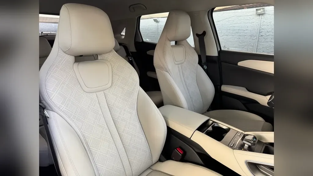 BYD Yuan Pro - Imagem 18