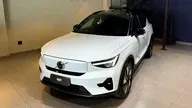 Volvo XC40 Recharge - Miniatura 1