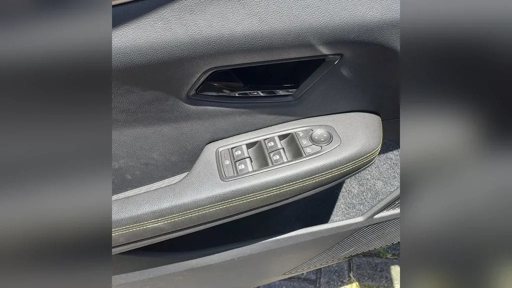 Renault Megane E-tech Electric - Imagem 14