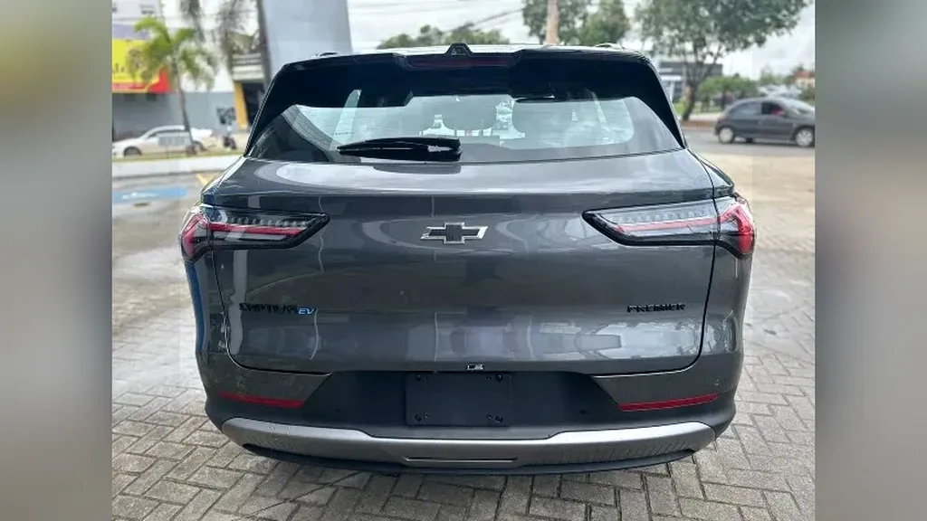 Chevrolet Captiva EV - Imagem 4