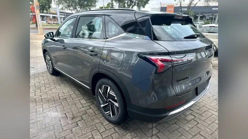 Chevrolet Captiva EV - Imagem 5