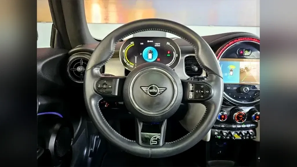 Mini Cooper SE - Imagem 10