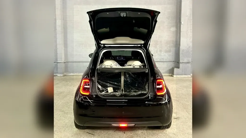 Fiat 500e - Imagem 7