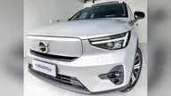 Volvo XC40 Recharge - Miniatura 1