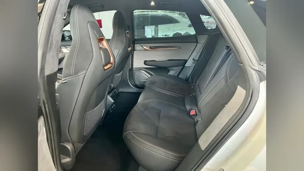 Zeekr 001 - Imagem 11