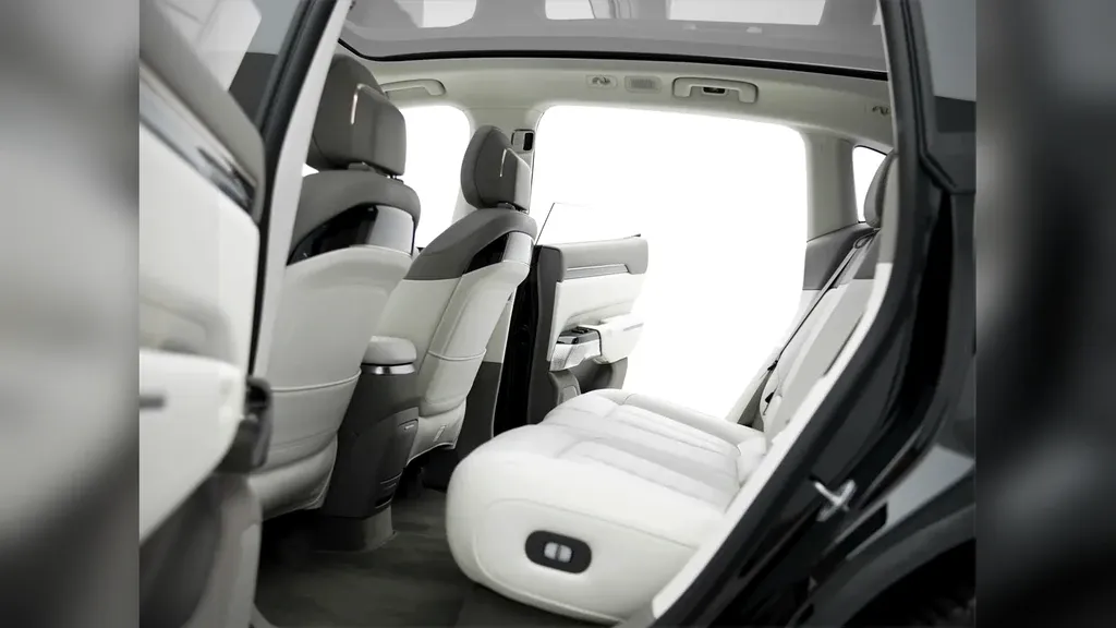 Zeekr 7x - Imagem 14