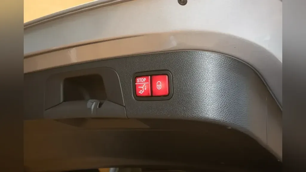 Mercedes Eqc 400 - Imagem 15