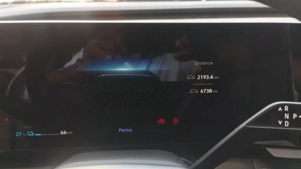 Renault Megane E-tech Electric - Imagem 5