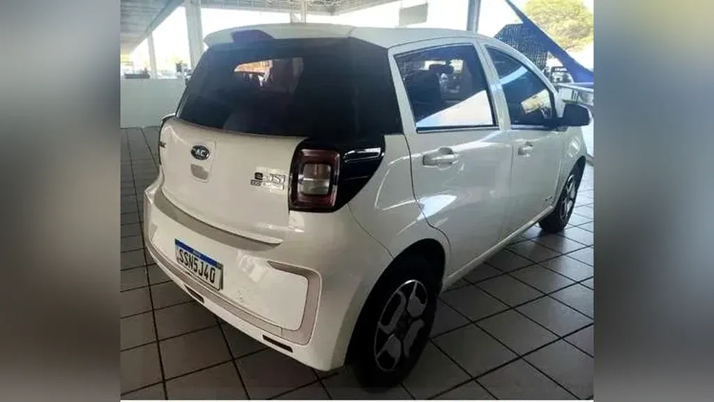 JAC E-JS1 - Imagem 6