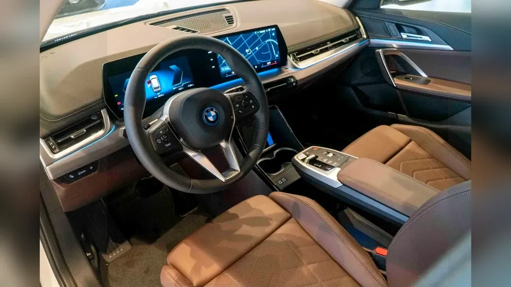 BMW IX1 - Imagem 5