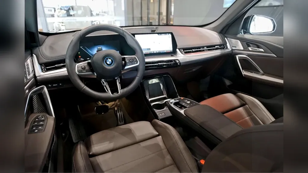 BMW IX1 - Imagem 8