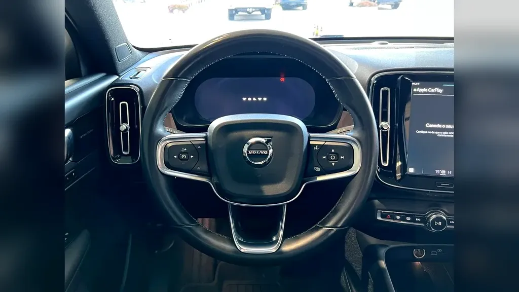 Volvo C40 Recharge - Imagem 6