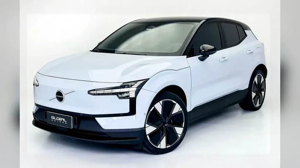 Foto de um volvo ex30