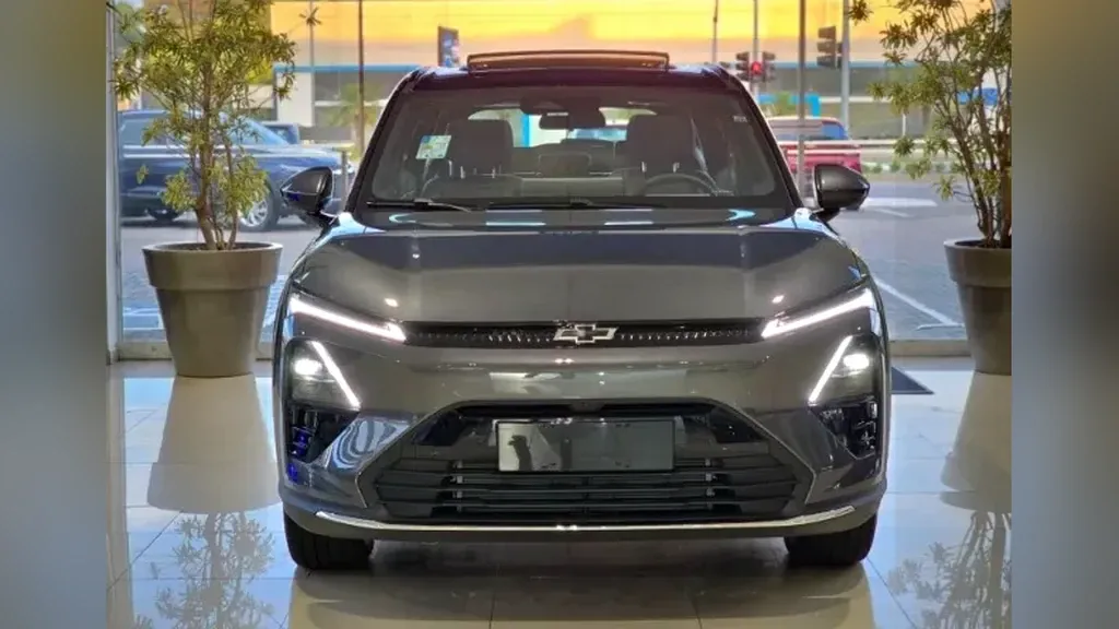 Chevrolet Captiva EV - Imagem 12