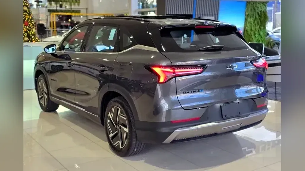 Chevrolet Captiva EV - Imagem 14