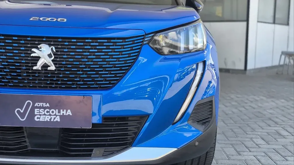 Peugeot E-2008 - Imagem 6