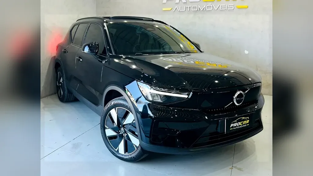 Foto de um volvo ex40