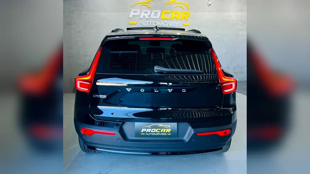 Volvo EX40 - Imagem 3